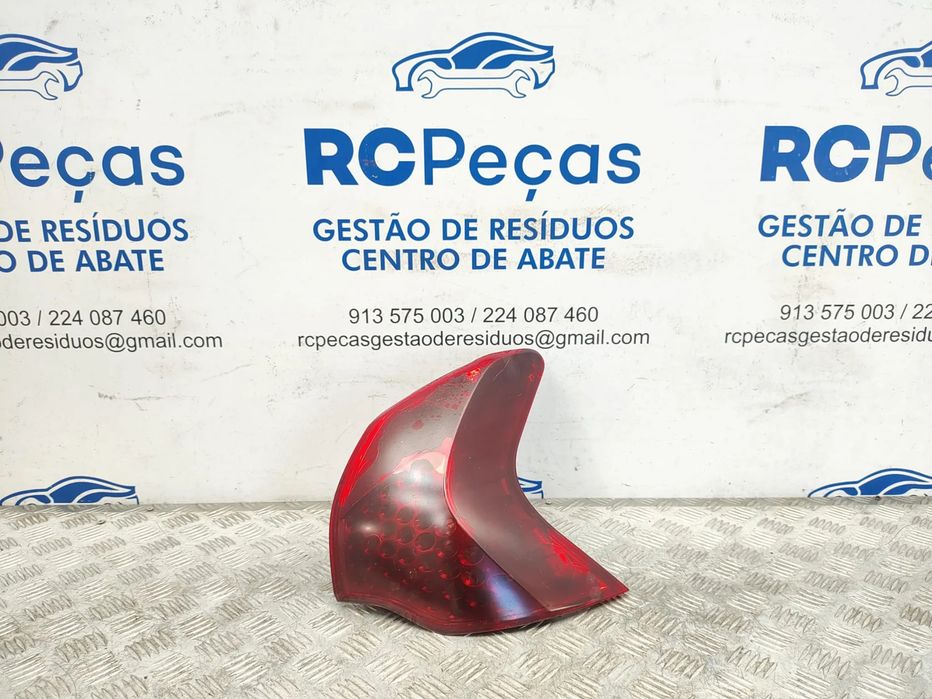 Farolim traseiro trás direito original Peugeot 3008 Mk1 fase 1 de