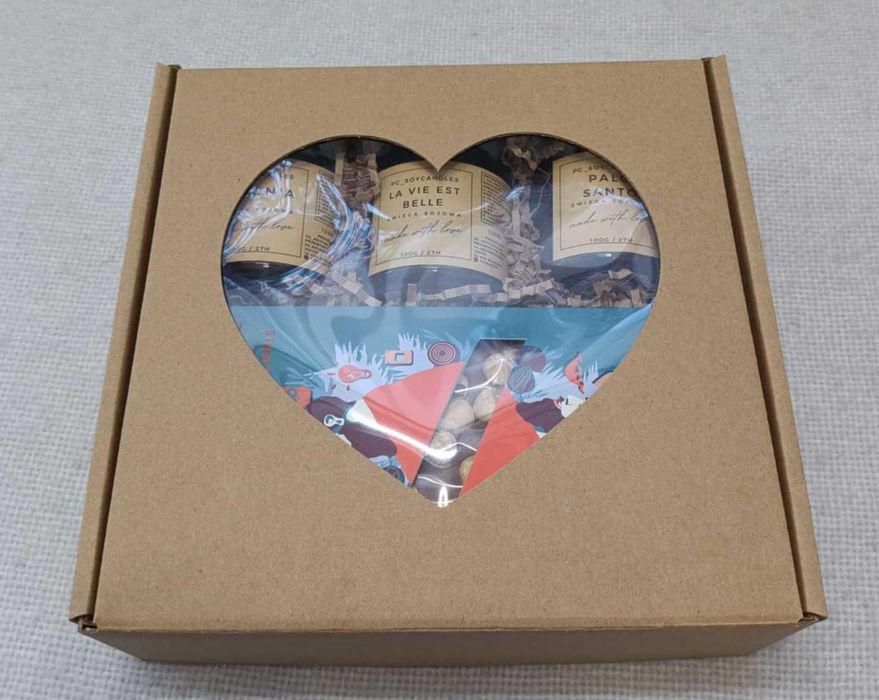 Zestaw Prezentowy 3x Świeca Sojowa 120ml + Czekolada z Orzechami SERCE