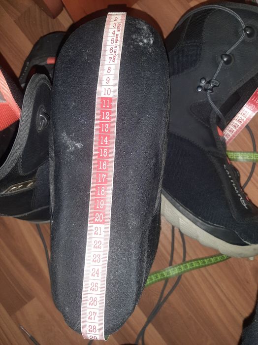 Salamon unisex черевики 42