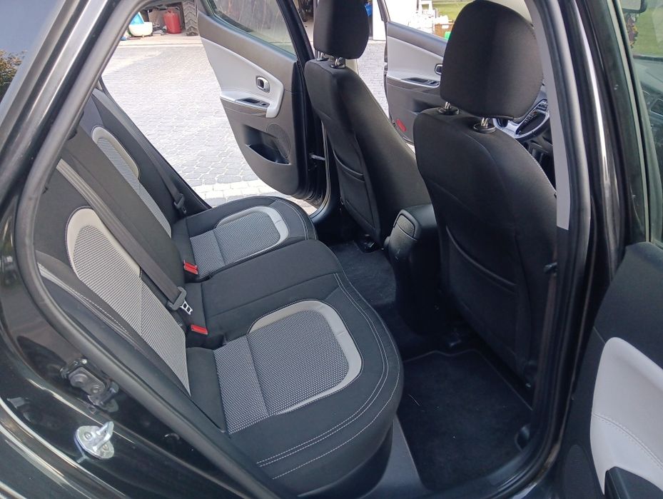 Kia cee'd 1.6crd klimatyzacja alufelgi navigacja led