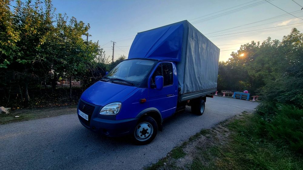 ГАЗ Газель Газ/Бензин, на повному ходу, повністю обслужену сів і поїхав