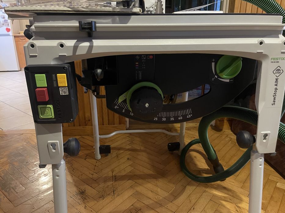 Festool TKS 80 EBS, pilarka stołowa.