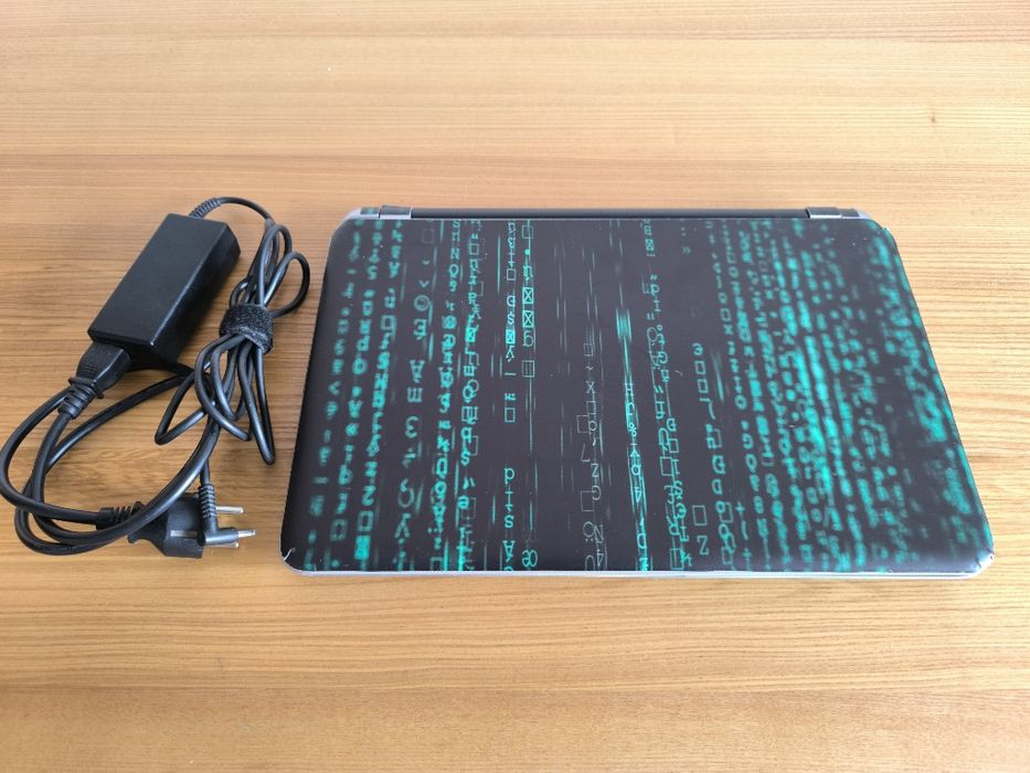 Ноутбук HP Pavilion 17 / 16GB DDR3 /500 GB HDD /AMD Radeon R2 Graphics