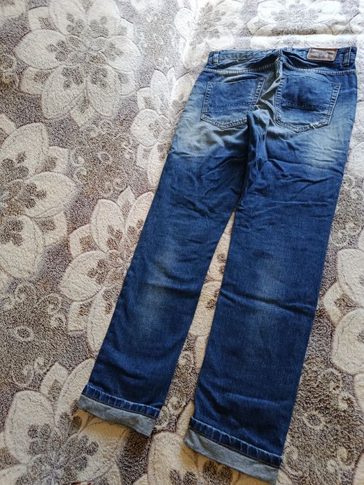 Джинсы для девушек