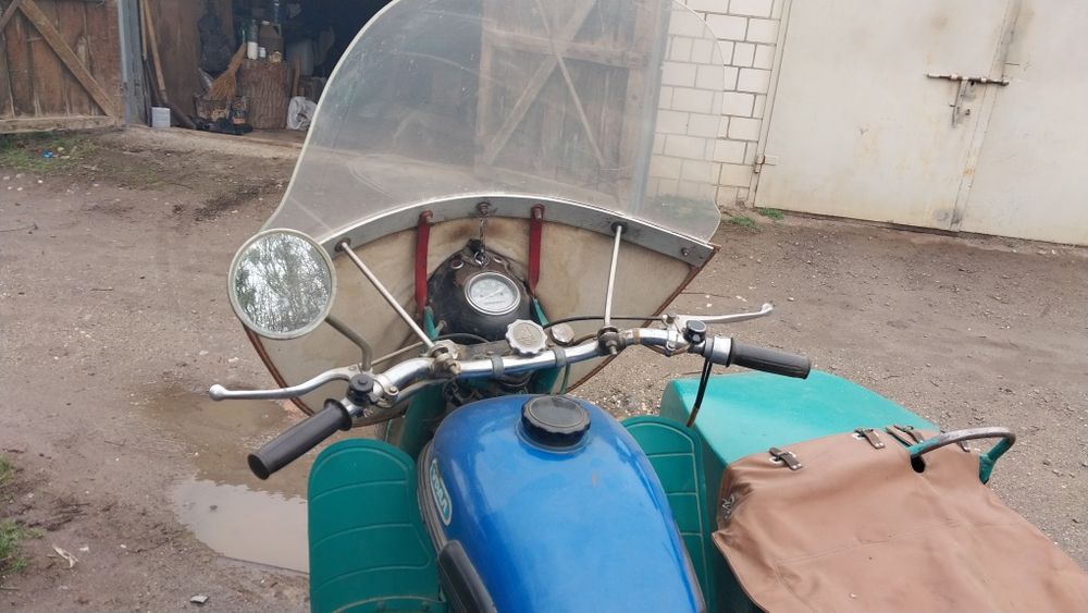 Продам мотоцикл Урал