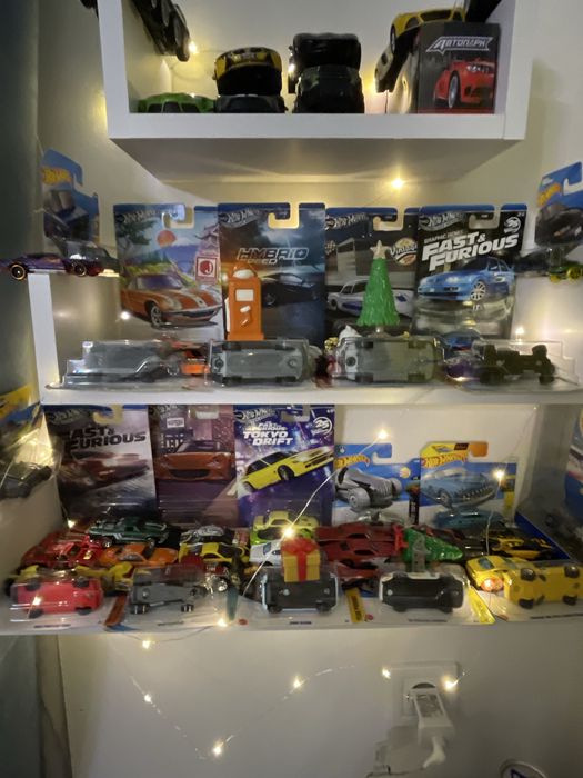 Машинки Хот Вилс