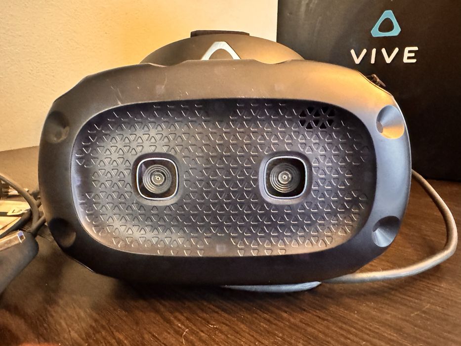 Sprzedam gogle vr  HTC VIVE Cosmos Elite