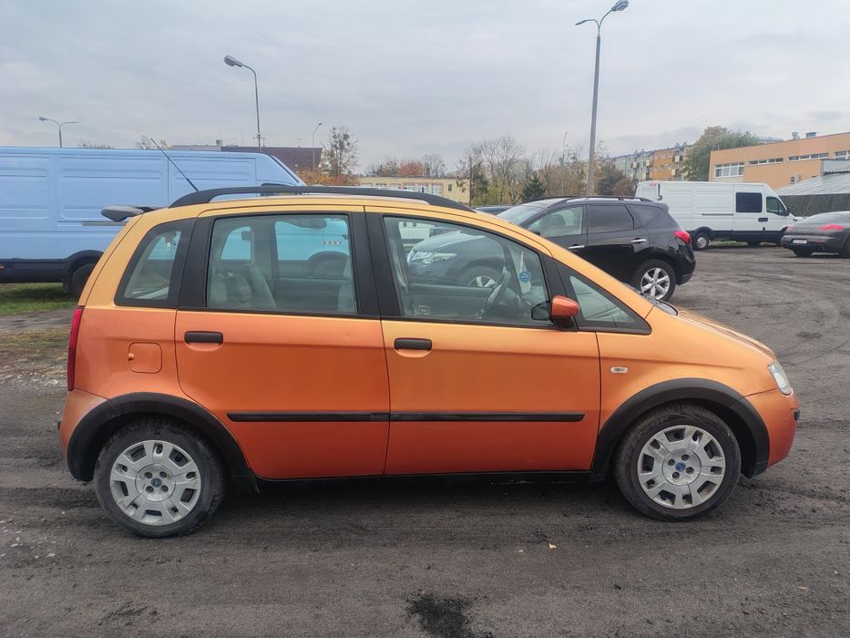 Fiat idea niski przebieg bogate wyposażenie
