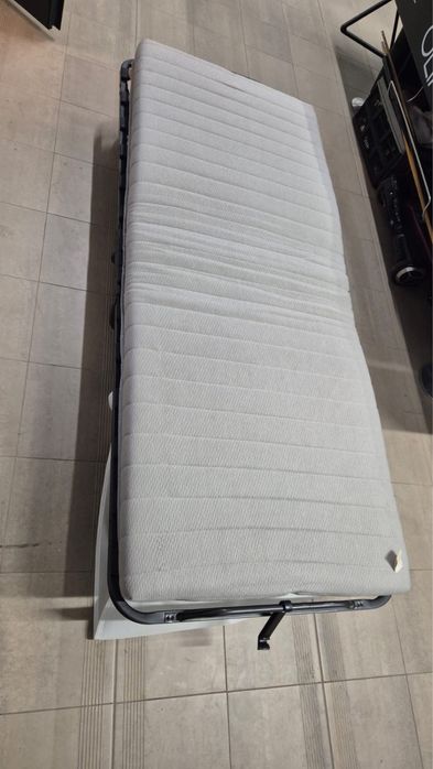 Łóżko polowe z materacem nowe 80x195