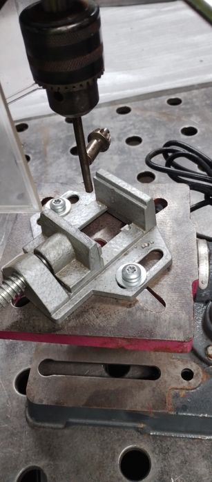 Wiertarka stołowa Optimum OPTIdrill B 13 + imadło (stan idealny)