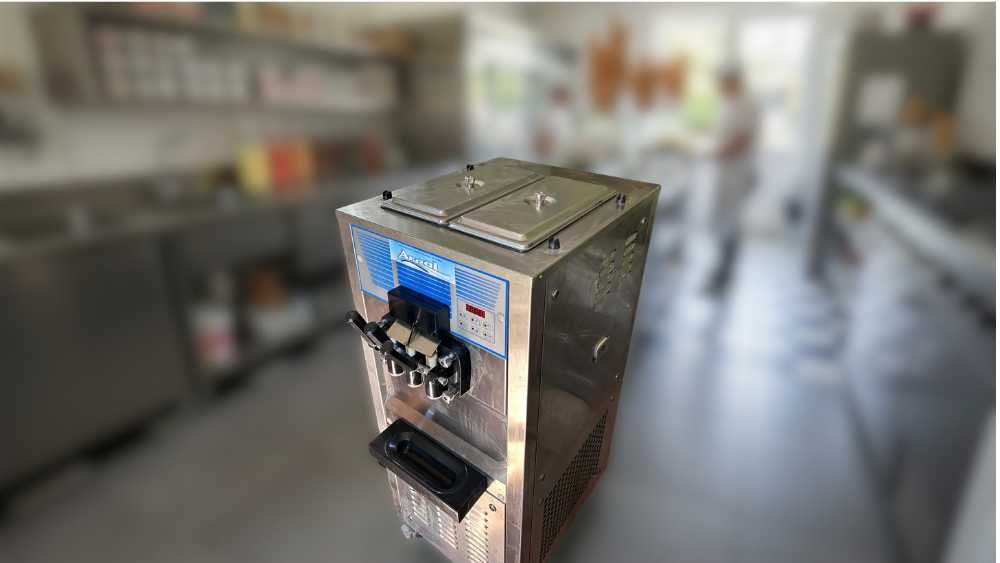 Maszyna do lodów włoskich Arpol model 240