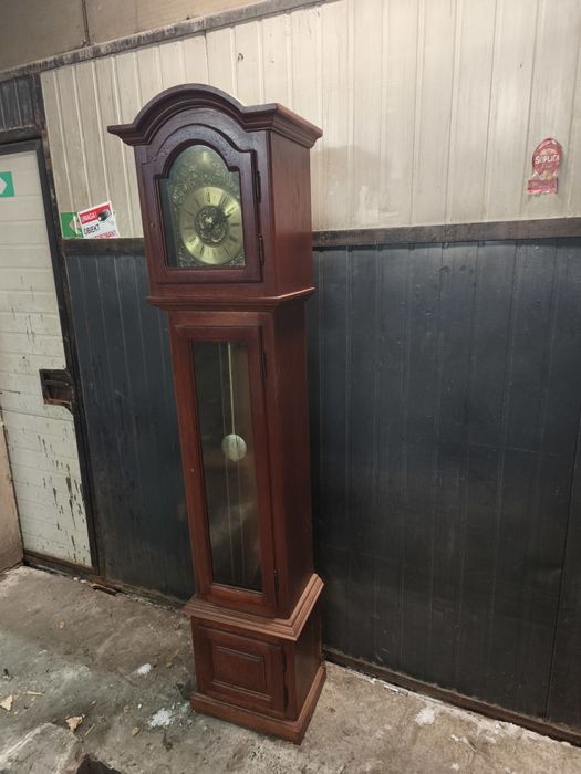 Zegar stojący     .