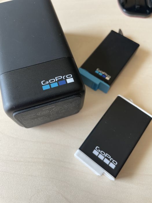 GoPro MAX 360  2 + 2 батереї і док станція