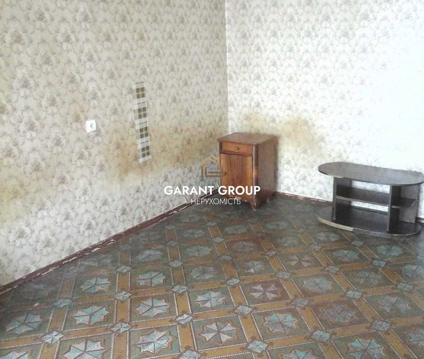 Продається однокімнатна квартира у Пересипському району