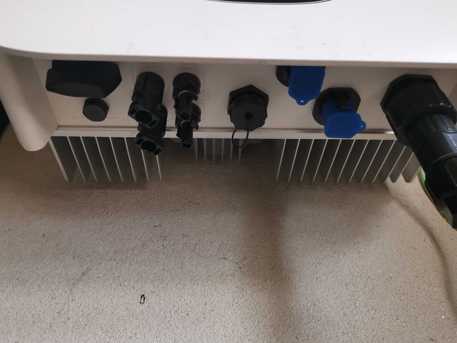 Inversor Growatt modelo MIN 4200TL-XE (PV grid inverter)