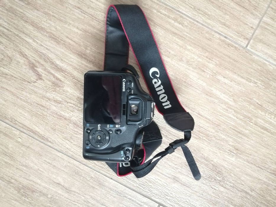 Камера Canon 450D body