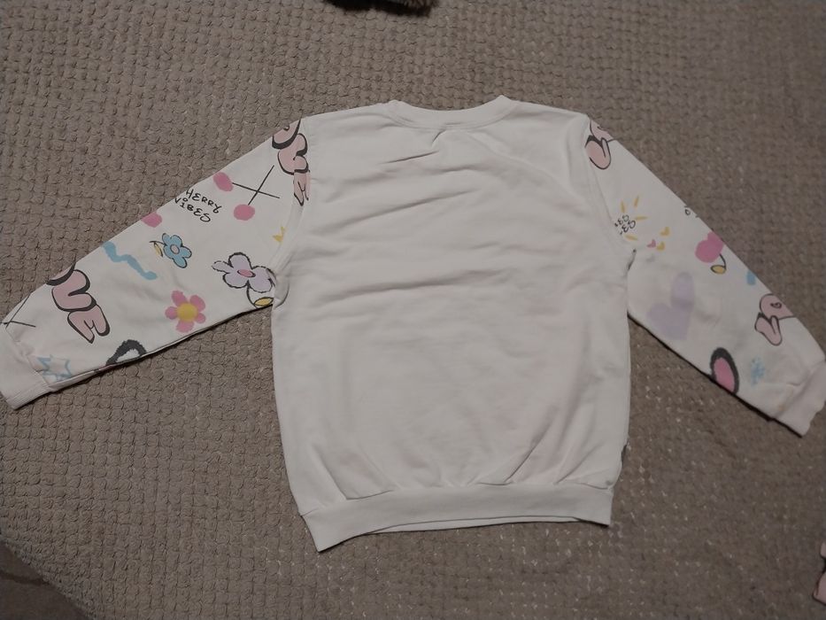 Кофточка для дівчинки 122розмір