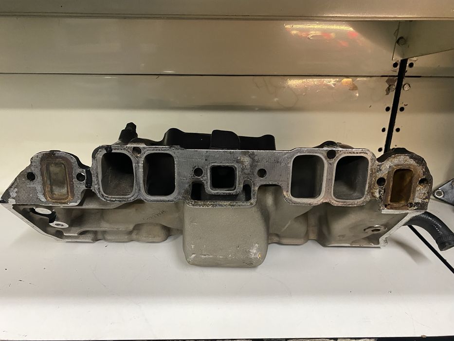 Kolektor ssacy aluminiowy mercruiser 7.4 V8