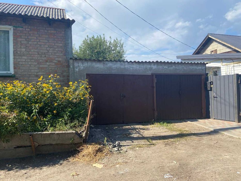 Частина будинку, 3 кімнати, 2 гаража, район Можайського