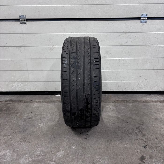Opona Pirelli Powergy 235/45/18