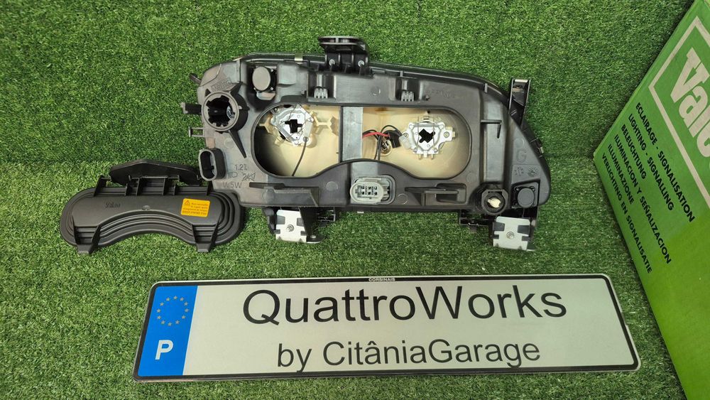Otica Farol Esquerdo Renault Megane I 1995 a 1999 ref 085798 NOVO