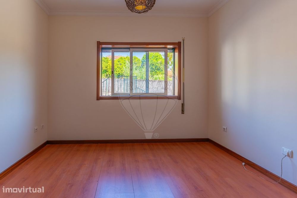 Apartamento T1 para arrendamento