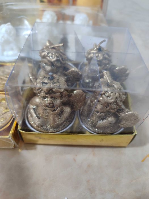 Lote de 20 velas decorativas com anjos