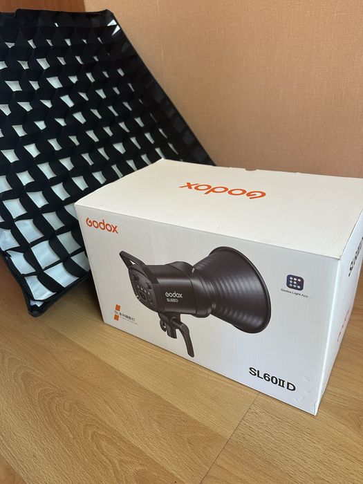 Godox SL60D (SL60||D) постійне світло + софтбокс з сотами (комплект) Стан НОВИЙ