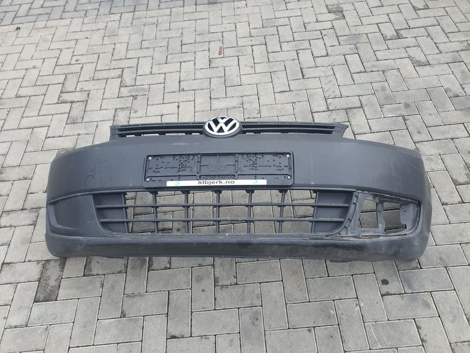 Передній бампер Volkswagen Caddy 4 2010-2015 кадік бампер