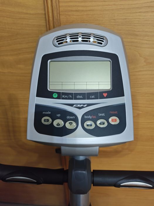 Bicicleta estática Pegasus BH Fitness