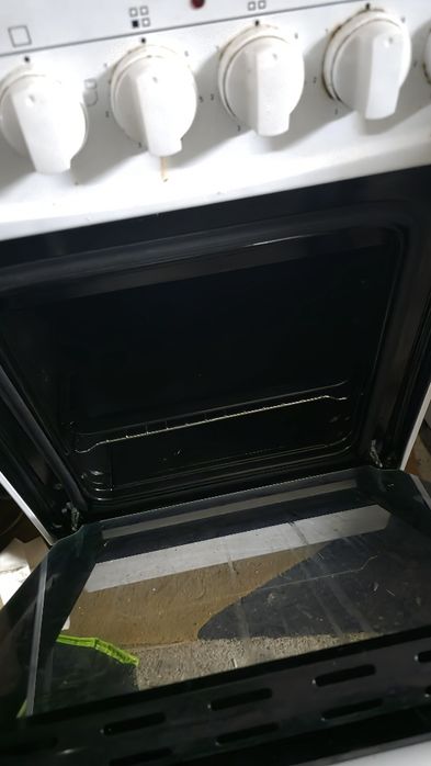 Fogão eléctrico usado