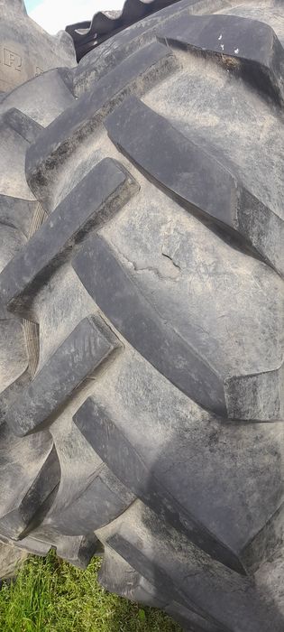 Sprzedam Opony 16.9 R30 2szt