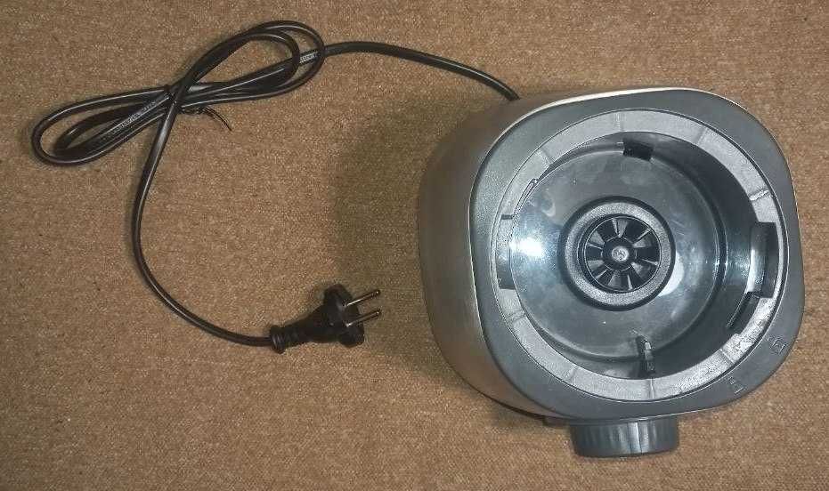Блендер Tefal Blendforce 2 BL439D, б/у, рабочий (без чаши)