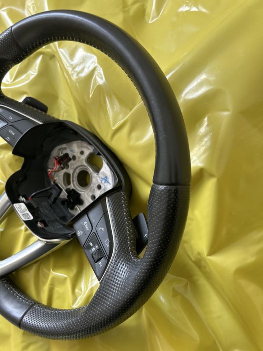 Audi q5 80a podgrzewana kierownica s-line