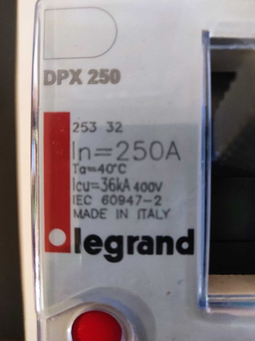 Авт. выкл, 3 ф. LEGRAND DPX 250А, Moeller LZM2-250A, Eaton BZMB2-A250