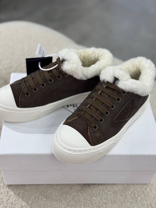 Кеди утеплені Prada В коробці  39 р  5100 грн