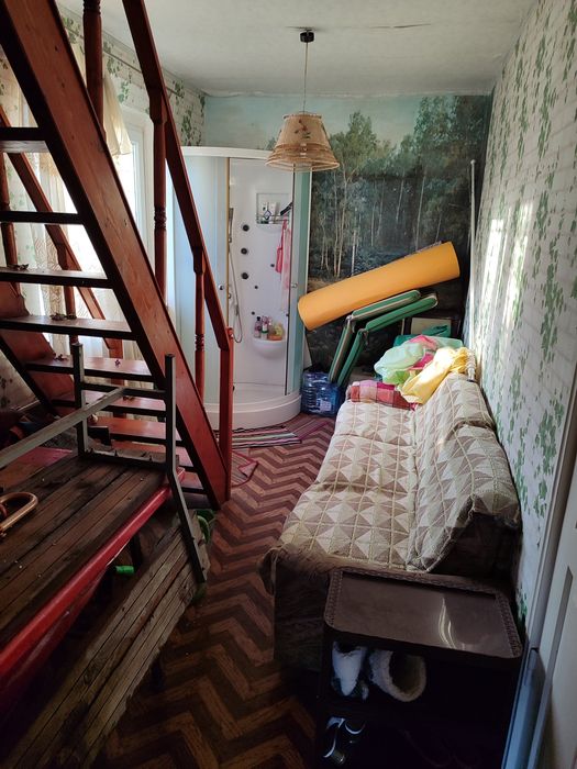 Продам дачу в солов'їній рощі.