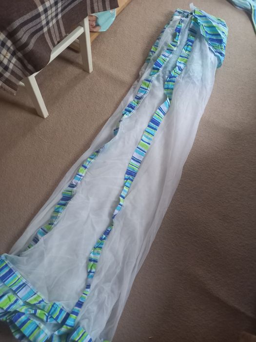 Pościel i baldachim dla niemowlaka chłopca