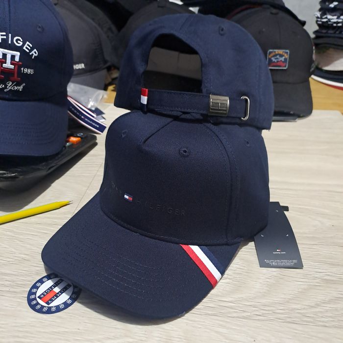 Кепка бейсболка  Tommy Hilfiger  коттон