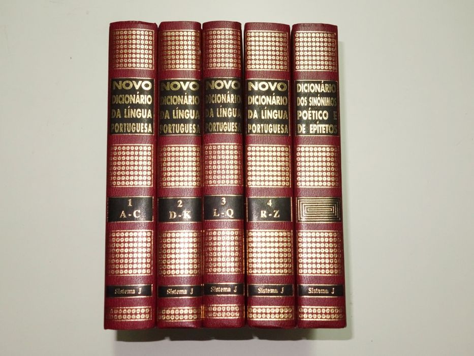 Novo Dicionário da Língua Portuguesa - 5 volumes