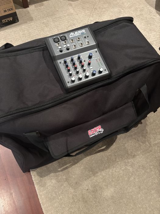 Behringer Dr115dsp + Mesa Alesis Multimix4