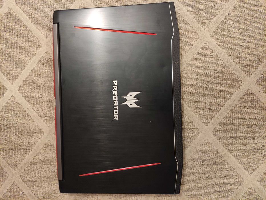 Laptop ACER Predator Helios 300 i7-7700HQ 1050Ti 32GB