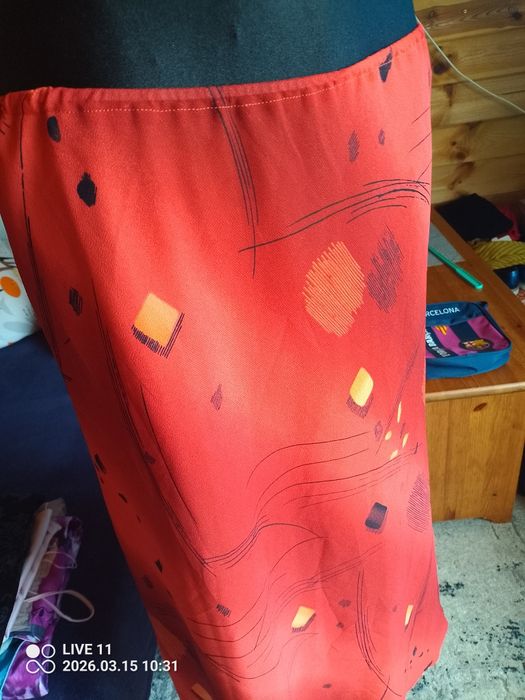 Spódnica damska z elastycznym pasem  44 cm