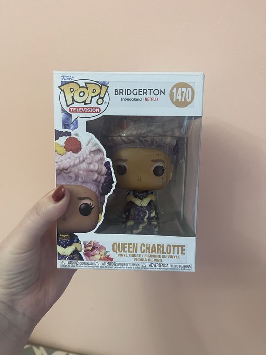 Funko Pop Bridgerton Королева Шарлотта