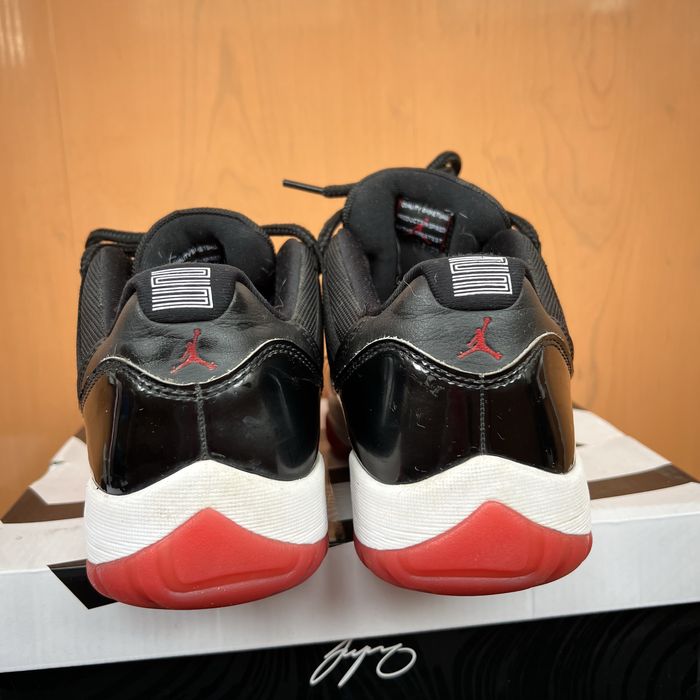 кроссовки Air Jordan 11 Retro Low «Bred».