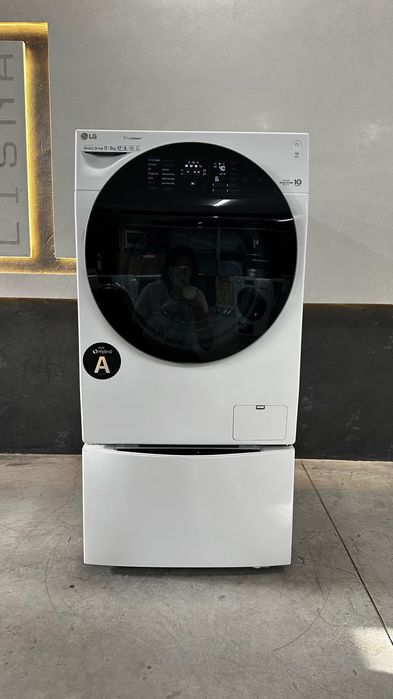 Знижка!!!Пральна сушильна машина 2в1. З додатковий баком LG F16WD128GH