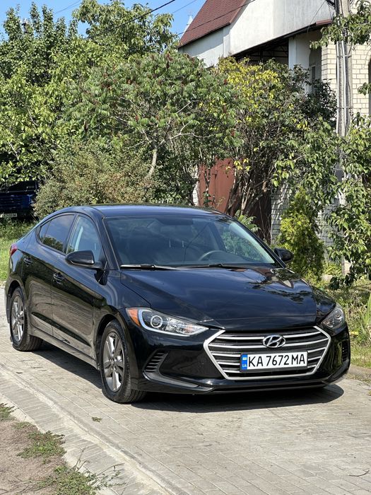 Hyundai Elantra 2017 2.0 бензин Автомат