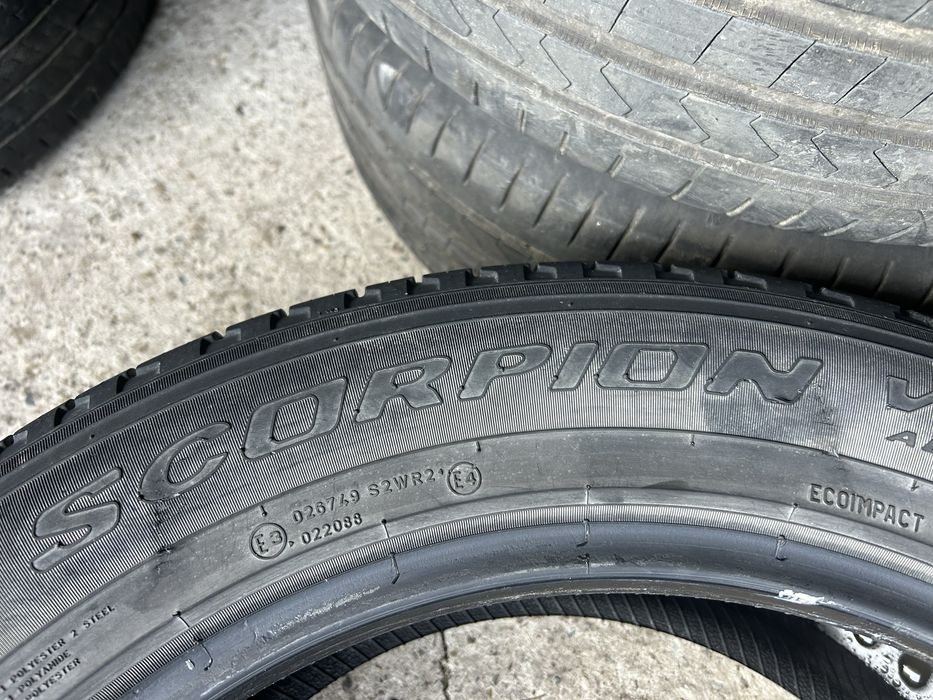 Opony caloroczne 255/55R19 x 4 szt Pirelli
