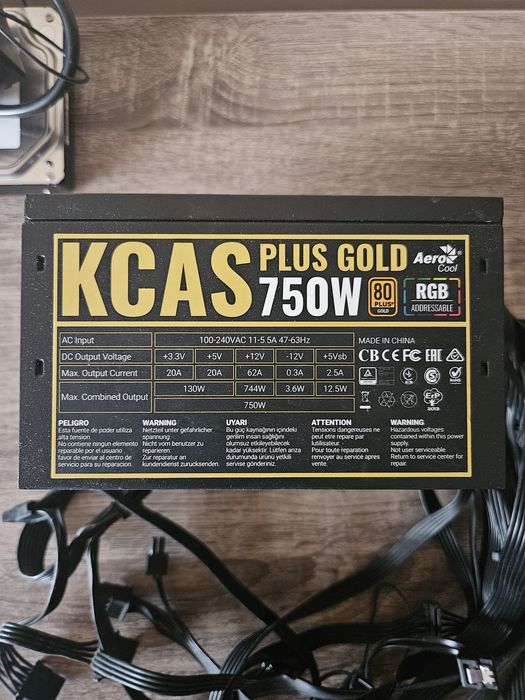 Zasilacz  AeroCool KCAS PLUS GOLD 750W