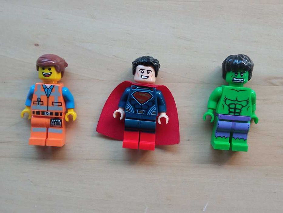3 Figuras Compatíveis Com Lego